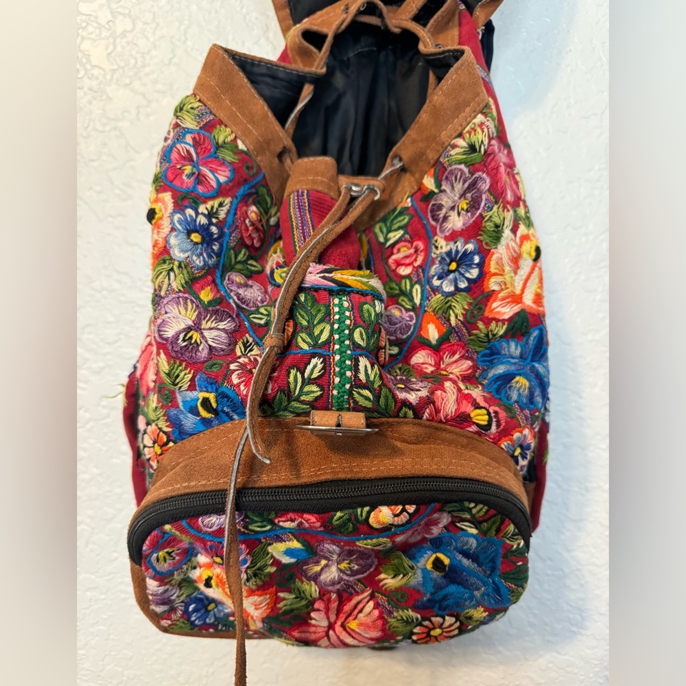 Beautiful Floral Embroidered Backpack - Picture 7 of 12